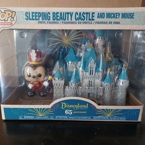 Disneyland Castle funko pop